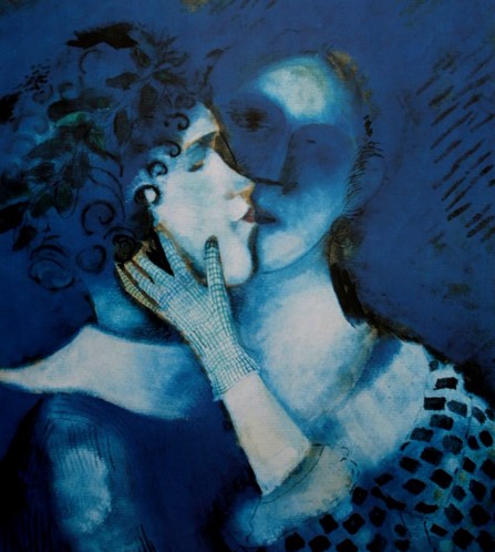 AMANTES EN AZUL MARC CHAGALL